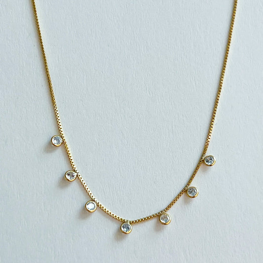 Seven Zirconia Necklace